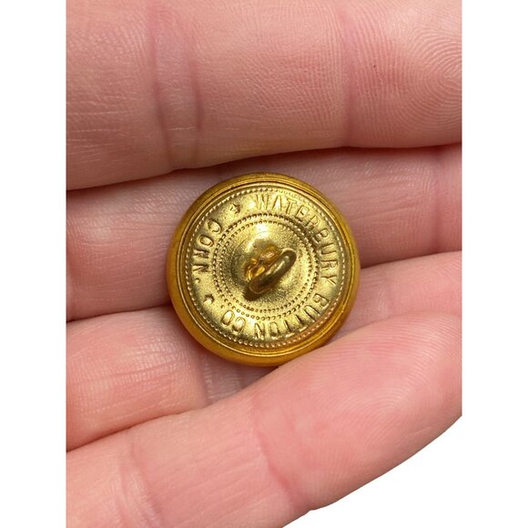 Vintage Military Brass Eagle Buttons Set Of 8 With Raised Design & Shank Backs - Picture 7 of 9